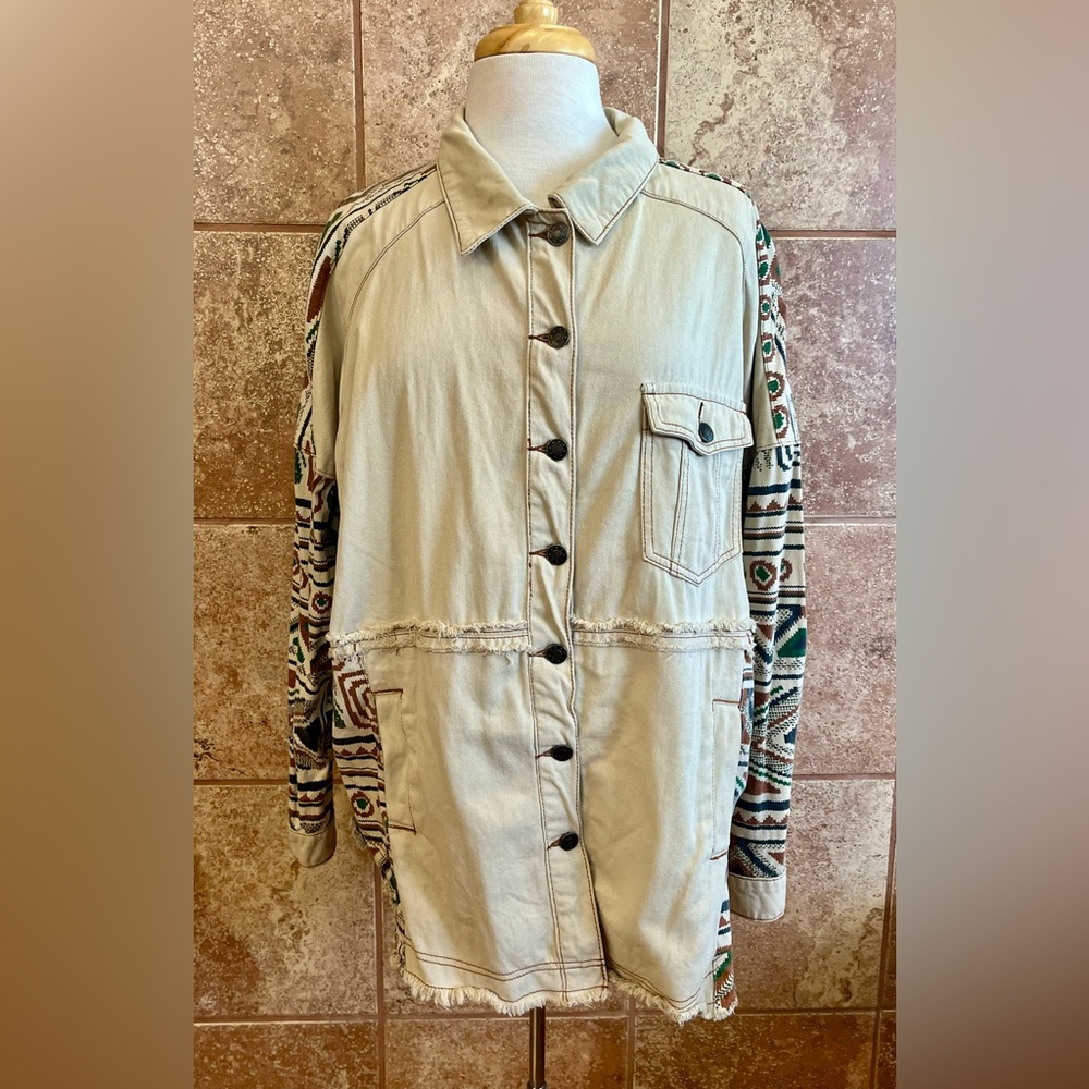 Easel Utility Jacket Tan with Aztec Print Unlined Size Large